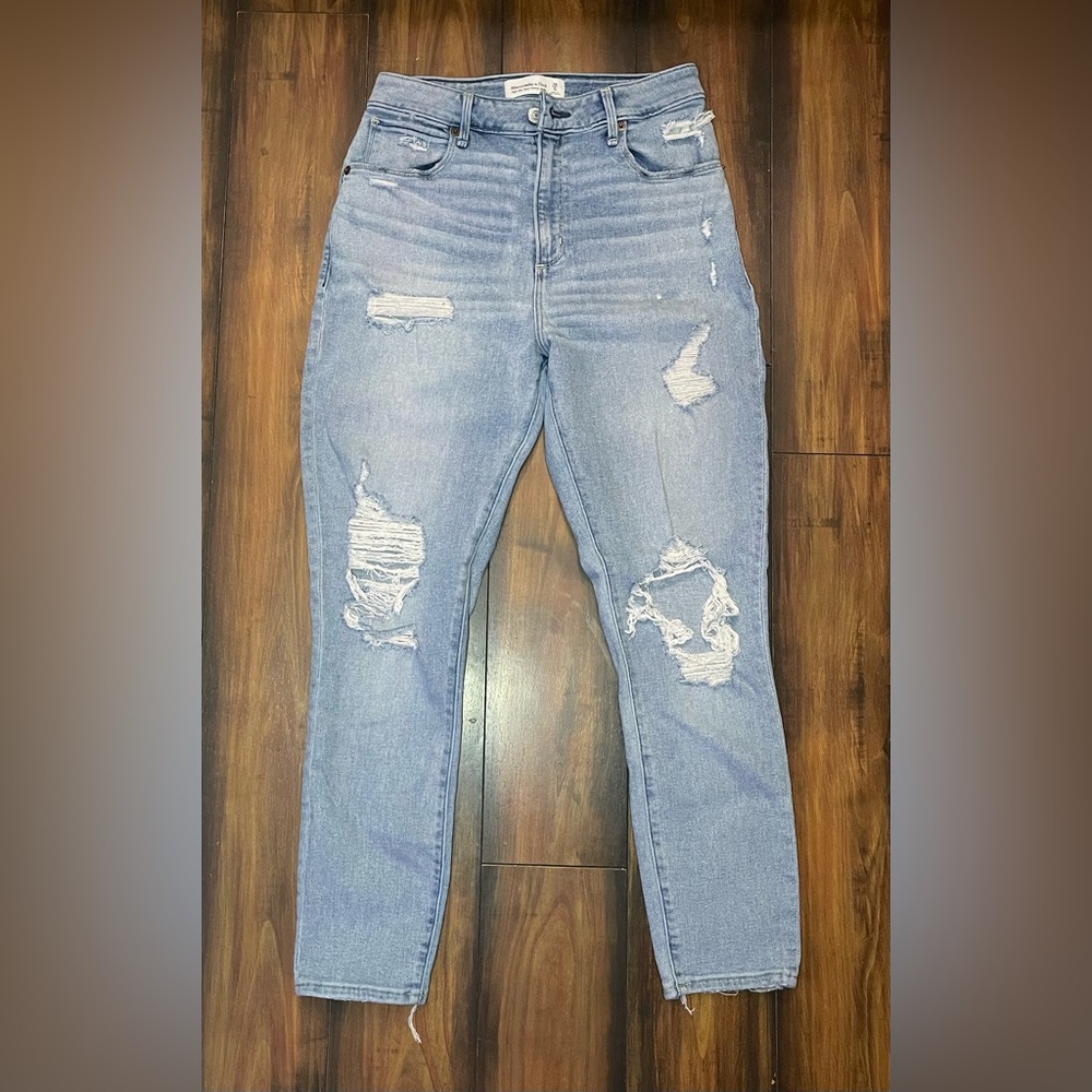 Abercrombie & Fitch High Rise Distressed Blue Jeans